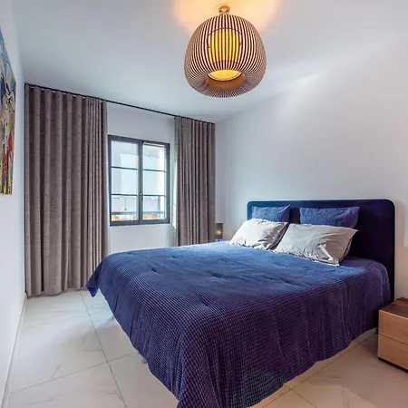 Apartment Johan T6 *