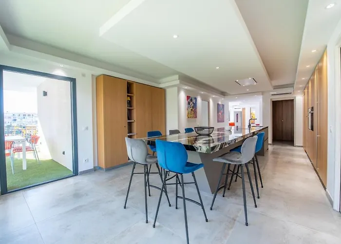 Johan T6 * 圣马克西姆